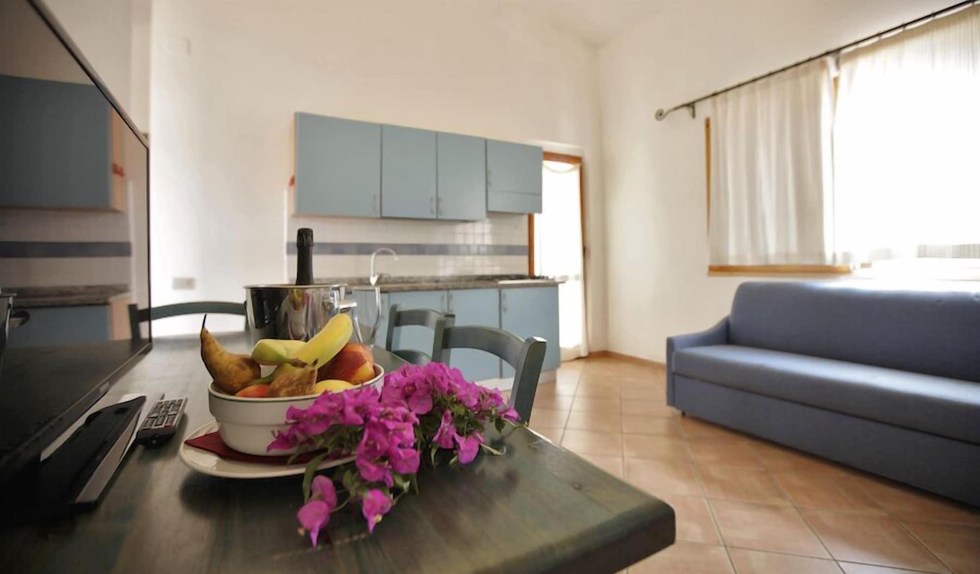 Club Esse Residence Capo D'Orso Palau Bagian luar foto