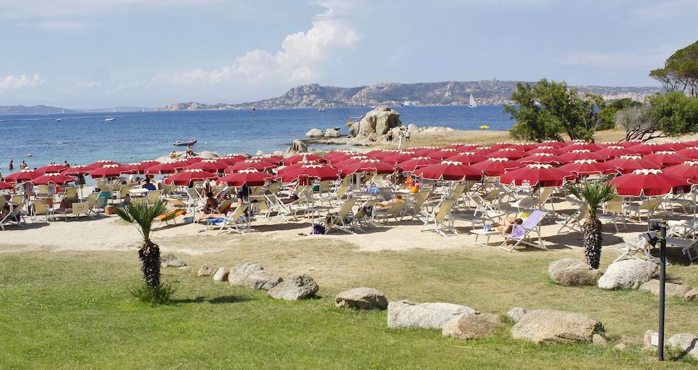 Club Esse Residence Capo D'Orso Palau Bagian luar foto