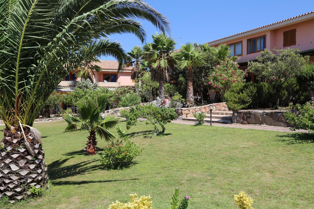 Club Esse Residence Capo D'Orso Palau Bagian luar foto