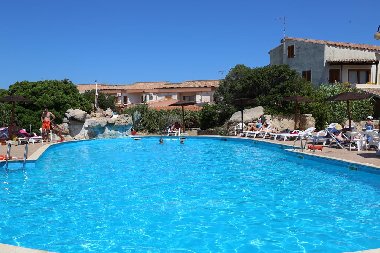 Club Esse Residence Capo D'Orso Palau Bagian luar foto