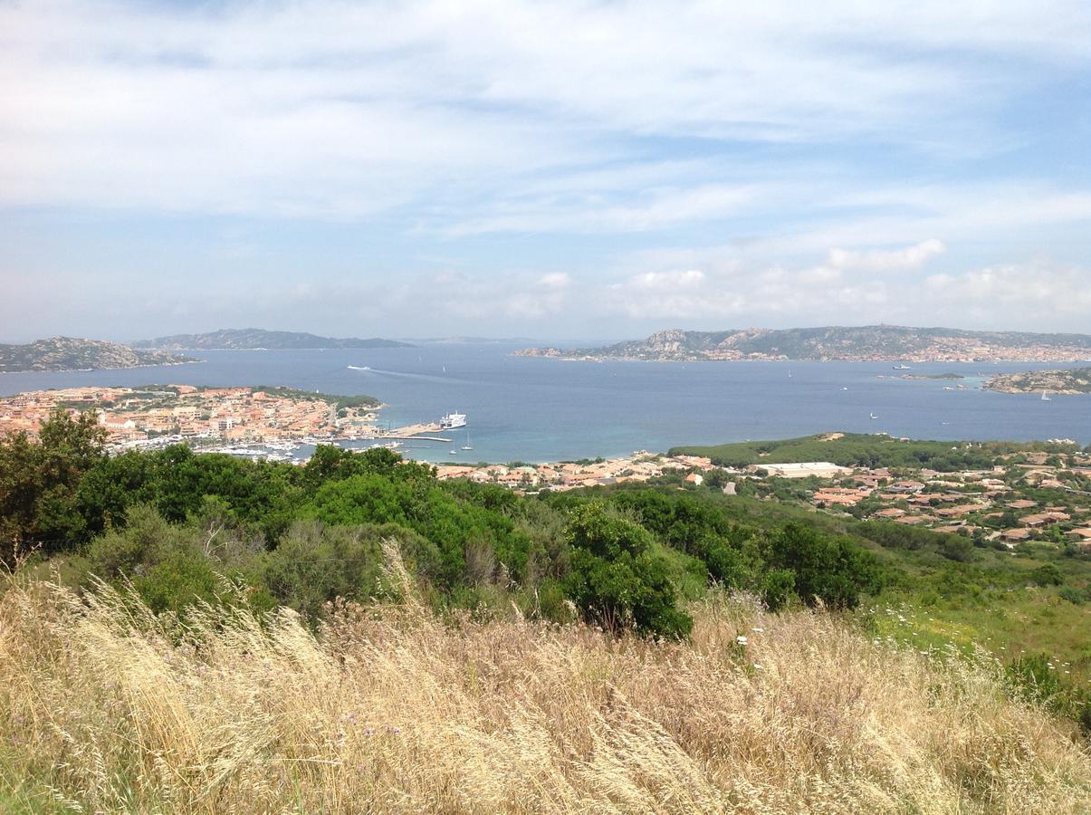 Club Esse Residence Capo D'Orso Palau Bagian luar foto