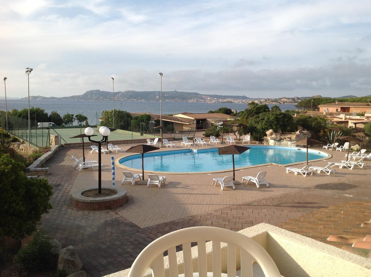 Club Esse Residence Capo D'Orso Palau Bagian luar foto