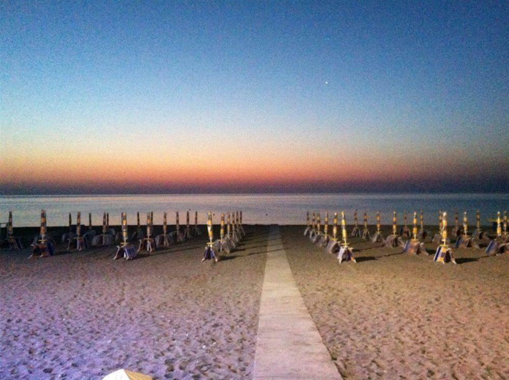 Club Esse Residence Capo D'Orso Palau Bagian luar foto